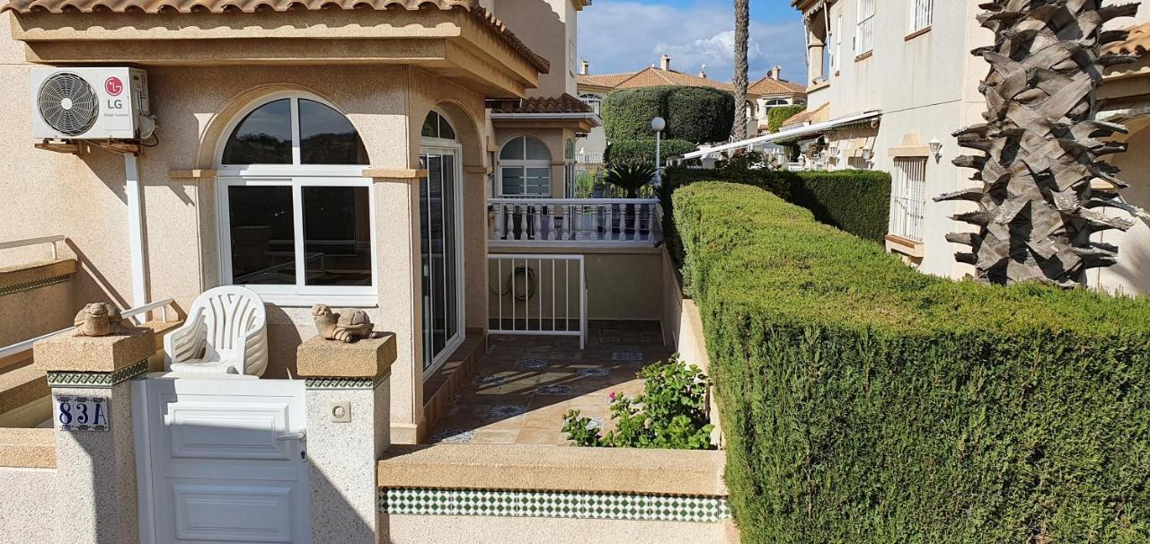 Ferienwohnung Torrevieja Exterior photo